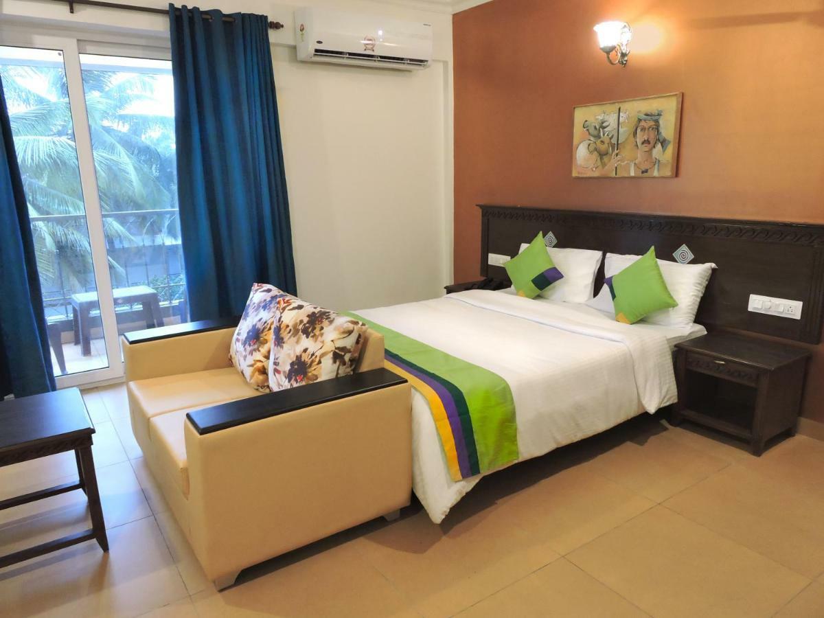 Treebo Premium Dona Eliza, 700 Metres From Calangute Beach Ngoại thất bức ảnh